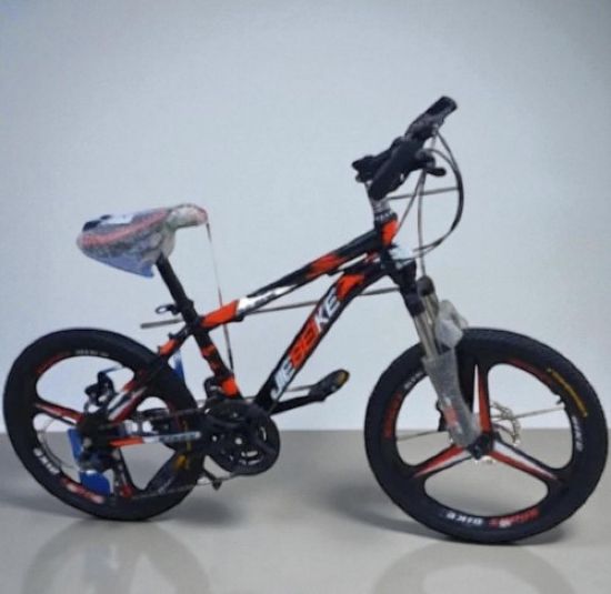 صورة دراجة رياضية مقاس 20